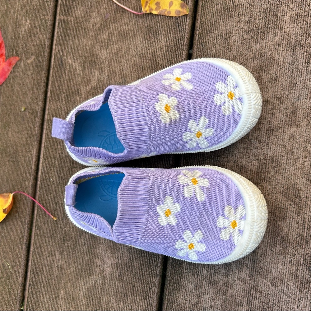 Kids Purple breathable knit Slip-On Shoes with Floral Design